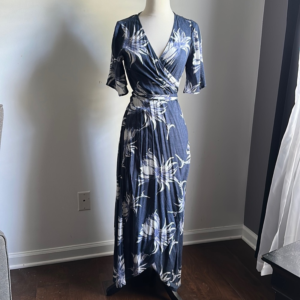 Roxy Navy and White Floral Maxi Dress
